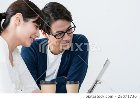 看片劑的夫婦 看片劑的夫婦 28071730