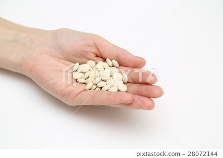 Hand with tablets 28072144