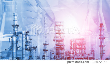 Petrochemical oil refinery 28072158