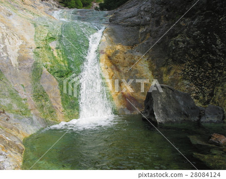 Kamuiwakka Hot Spring Waterfall (Four Waterfalls/Yono Waterfall) Kamuiwakka Hot Spring Waterfall (Four Waterfalls/Yono Waterfall) 28084124
