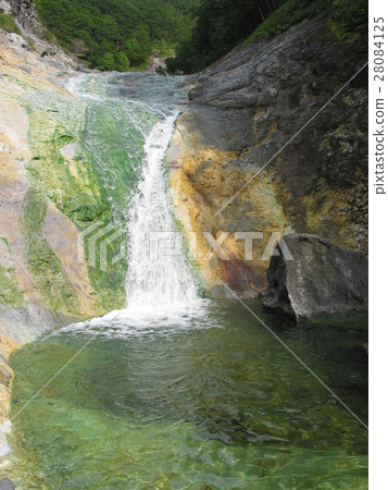 Kamuiwakka Hot Spring Waterfall (Four Waterfalls/Yono Waterfall) Kamuiwakka Hot Spring Waterfall (Four Waterfalls/Yono Waterfall) 28084125