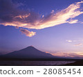 Clouds of evening light and Fuji 28085454