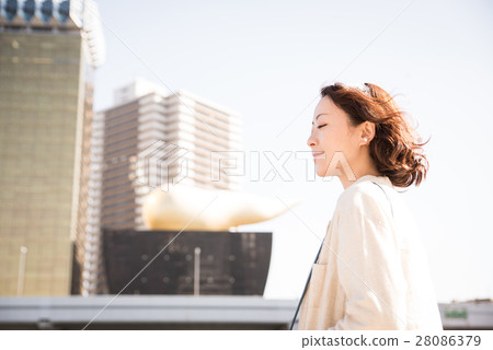 東京旅遊女性 28086379