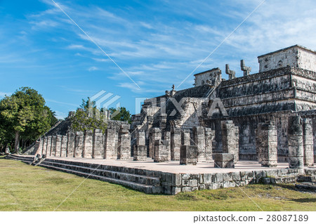 Mexico maya yucatan Chichen Itza old ruins 34 28087189