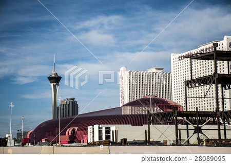 Las Vegas famous gambler paradise in Desert 3 28089095