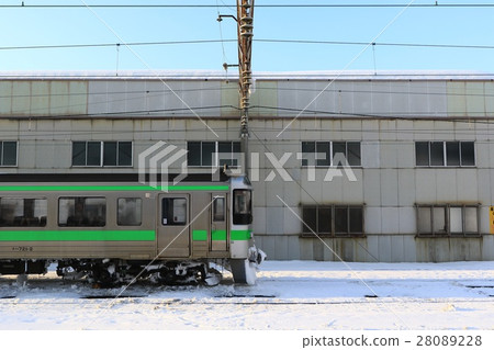 Kuha 721-2 · Iwamizawa Station 28089228