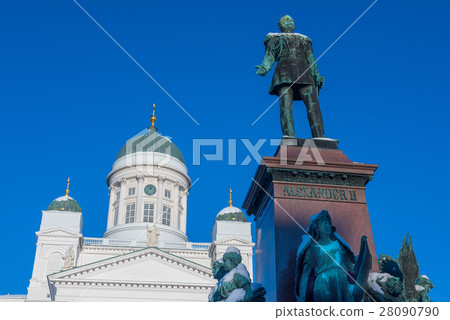 Helsinki Cathedral and Alexander II 28090790