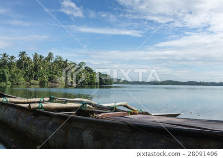 fishing boats on the lake in the jungles of Sri 28091406