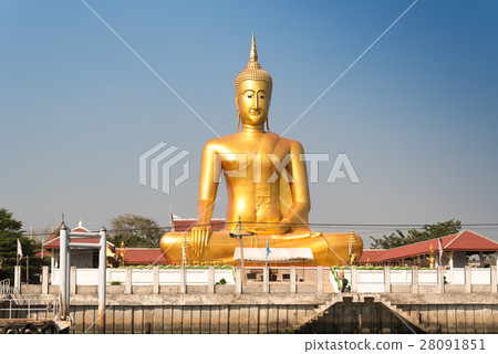 Golden big buddha statue Golden big buddha statue 28091851