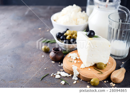 Fresh dairy products 28094865