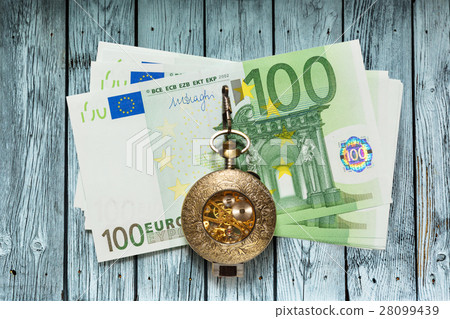 Euro banknotes and vintage pocket watch Euro banknotes and vintage pocket watch 28099439