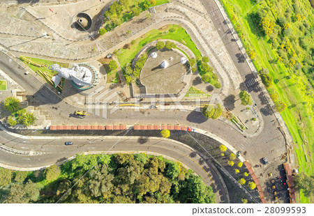 Vertical Aerial Over South Of Quito Panecillo Vertical Aerial Over South Of Quito Panecillo 28099593