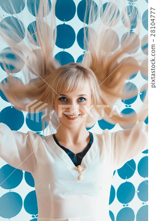 Attractive blonde model girl at the beauty salon Attractive blonde model girl at the beauty salon 28104777