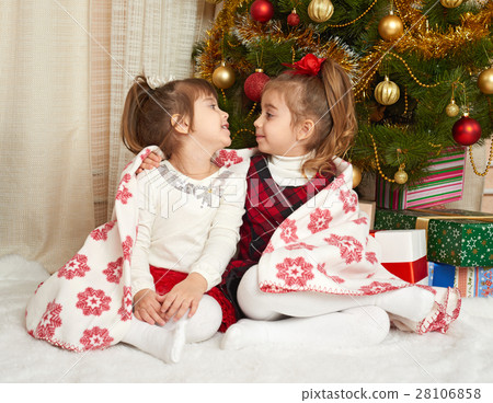two girls portrait in christmas decoration 28106858