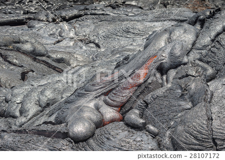 Close up lava flow in lava field Close up lava flow in lava field 28107172