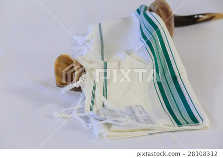 Prayer Shawl - Tallit and Shofar jewish Prayer Shawl - Tallit and Shofar jewish 28108312