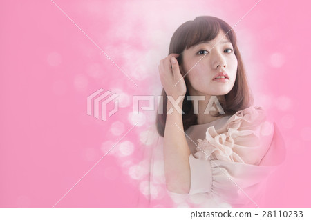 半長頭髮的年輕女性CG合成 半長頭髮的年輕女性CG合成 28110233