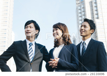 業務團隊 28110896