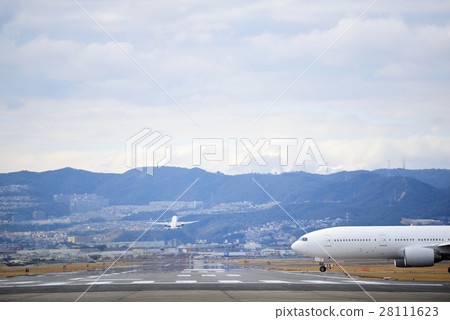 Osaka International Airport 28111623