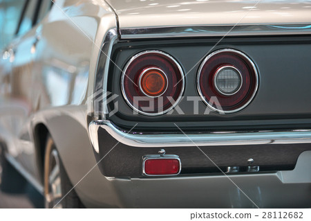 圓形尾燈 28112682