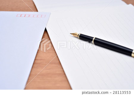 鋼筆和信封 28113553