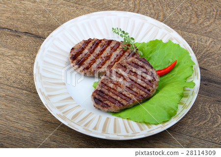 Grilled burget cutlet 28114309