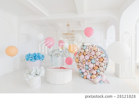 Boxes with flowers and a large pudrinitsa with Boxes with flowers and a large pudrinitsa with 28121828
