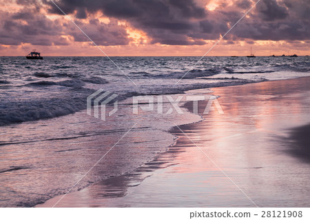 Bavaro beach, Hispaniola Island.Sunrise 28121908