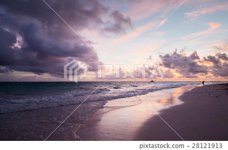 Sunrise over Atlantic Ocean coast 28121913