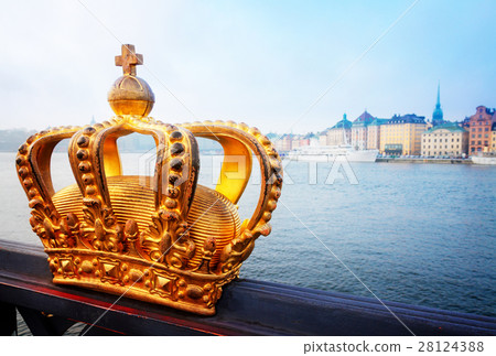 Royal crown and Stockholm cityscape 28124388