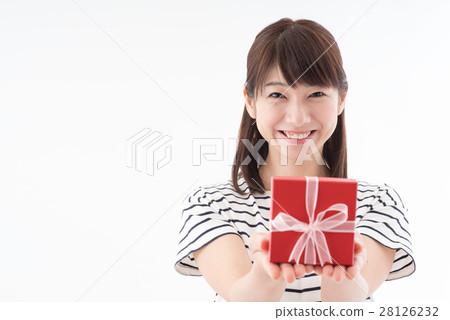 送禮物的女人 送禮物的女人 28126232