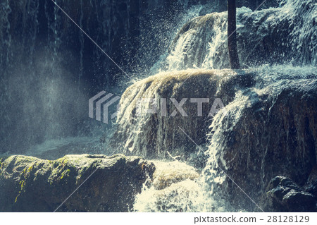 Water cascade 28128129