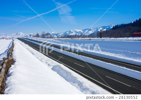 Winter highway Winter highway 28130552