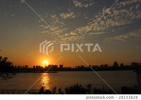 Sunset of the Nile 28131628