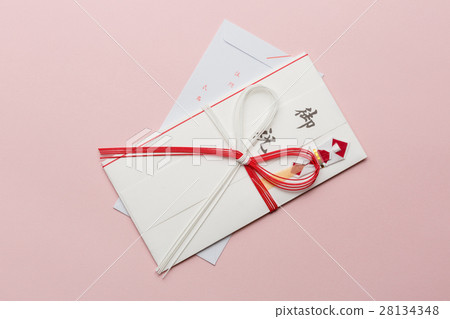 Celebrate with celebration bags for graduation, entrance, job hunting, etc. 28134348