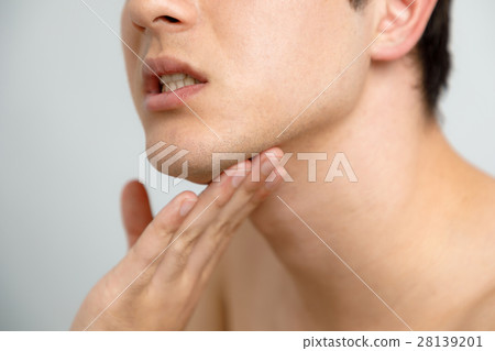 男性面部特寫鏡頭 男性面部特寫鏡頭 28139201