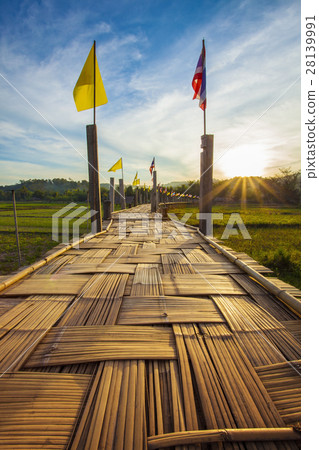 bamboo bridge of zuetongpe in maehongson thailand 28139991