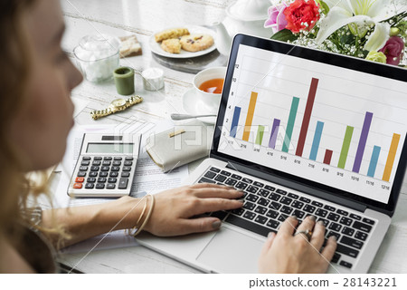 Business Graph Analysis Strategy Concept 28143221