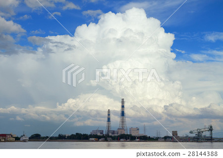 富山新明 - 巨大的入口雲 28144388