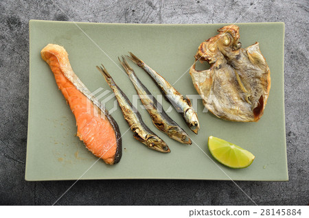 三點烤魚 28145884