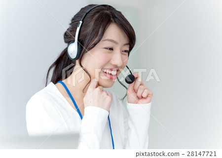 年輕的女士,女商人,運營商 年輕的女士,女商人,運營商 28147721