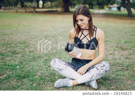 beautiful sporty girl beautiful sporty girl 28148823
