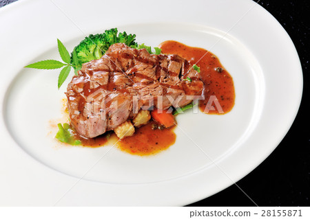 New Zealand filet mignon 28155871