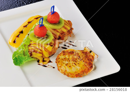 橙汁雪花魚 28156018