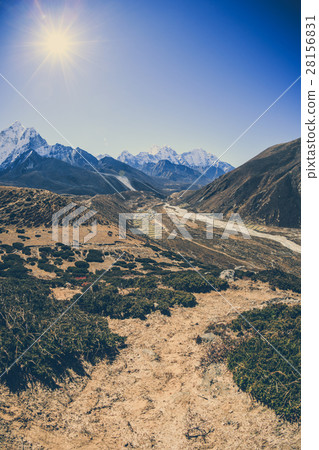 mountain landscape on the way to everest base camp 28156831