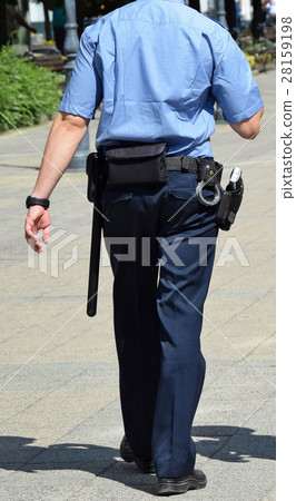 Police officer on the street 28159198