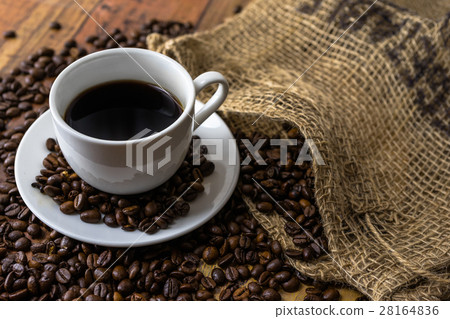 [咖啡館圖像]咖啡豆和咖啡杯 28164836
