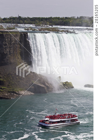 Beautiful photo of amazing Niagara waterfall Beautiful photo of amazing Niagara waterfall 28165205