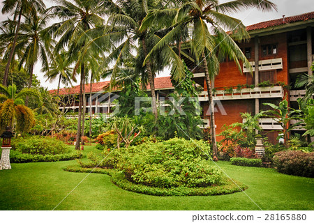 Tropical hotel resort in Bali, Indonesia 28165880