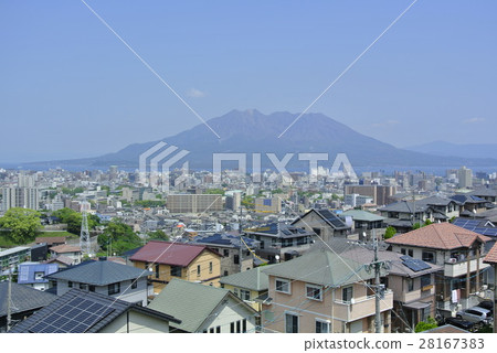 Kagoshima-shi and Sakurajima 28167383